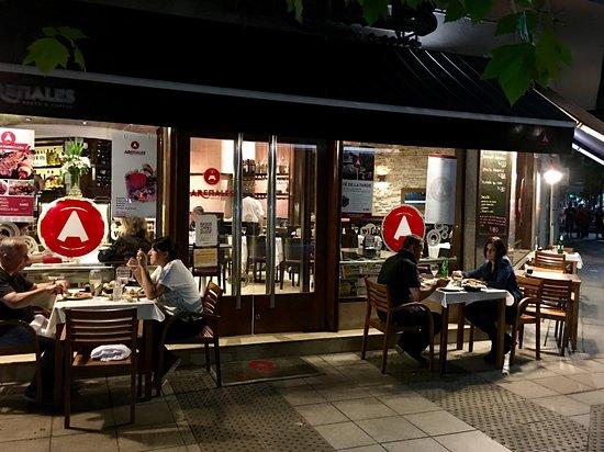 Arenales Resto & Coffee